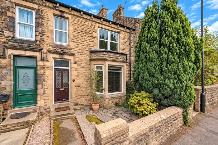 4 Bedroom Semi-Detached House For Sale In Crawshaw Avenue, Pudsey, Leeds, West Yorkshire, LS28