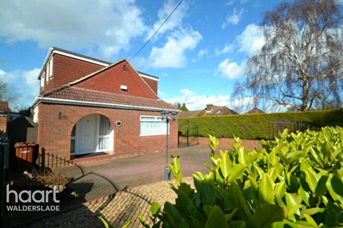 4 Bedroom Detached House For Sale In King George Road, Chatham, ME5