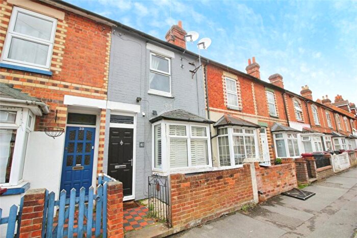 2 Bedroom Terraced House For Sale In Kensington Road, Reading, RG30