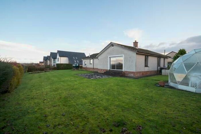 3 Bedroom Bungalow To Rent In Auchterarder, PH3