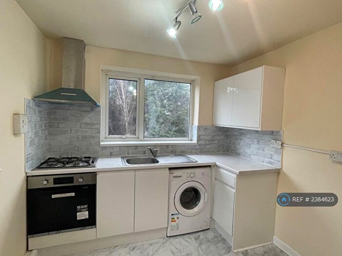 1 Bedroom Flat To Rent In Waterloo, Waterloo, L22