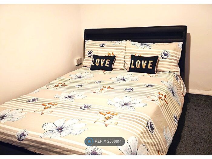 1 Bedroom Flat To Rent In Leyburn Road, Romford, RM3