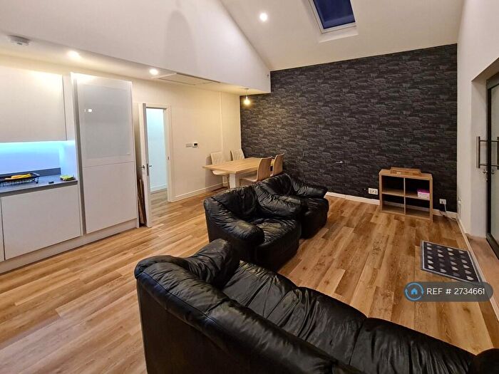 2 Bedroom Flat To Rent In Mill End Road, Cambridge, CB1