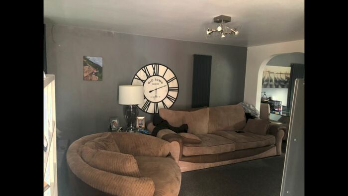 2 Bedroom Semi-Detached House To Rent In Routh Lane, Tilehurst, Reading RG30