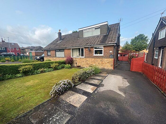 3 Bedroom Semi-Detached Bungalow For Sale In Old Earth, Elland, HX5