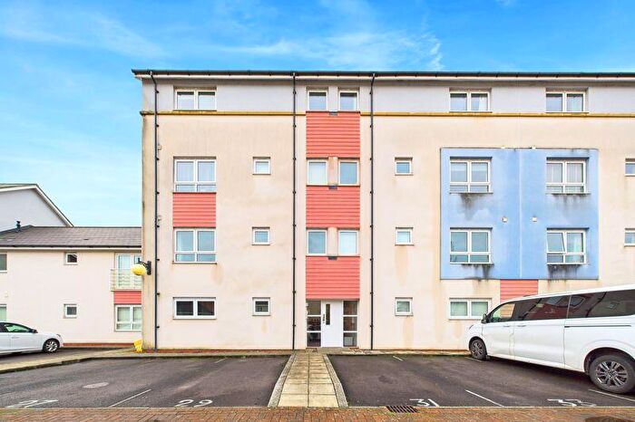 2 Bedroom Apartment To Rent In Guillemot Road, Portishead, BS20