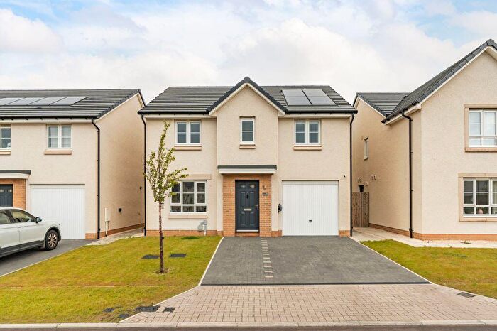 4 Bedroom Detached Villa For Sale In Brogan Crescent, Edinburgh, EH12