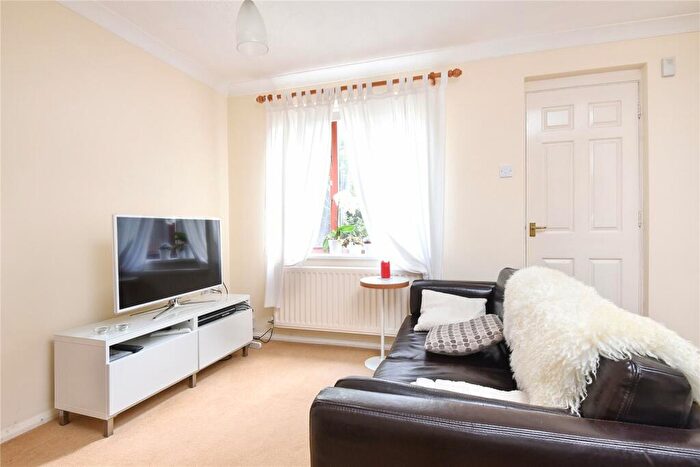 2 Bedroom Semi-Detached House To Rent In Trinity Street, Oxford, OX1