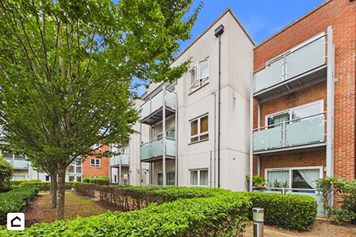 1 Bedroom Apartment To Rent In Watercolour, Merstham, Surrey, RH1