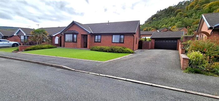 3 Bedroom Detached Bungalow For Sale In Maen Gwyn, Abergele, LL22