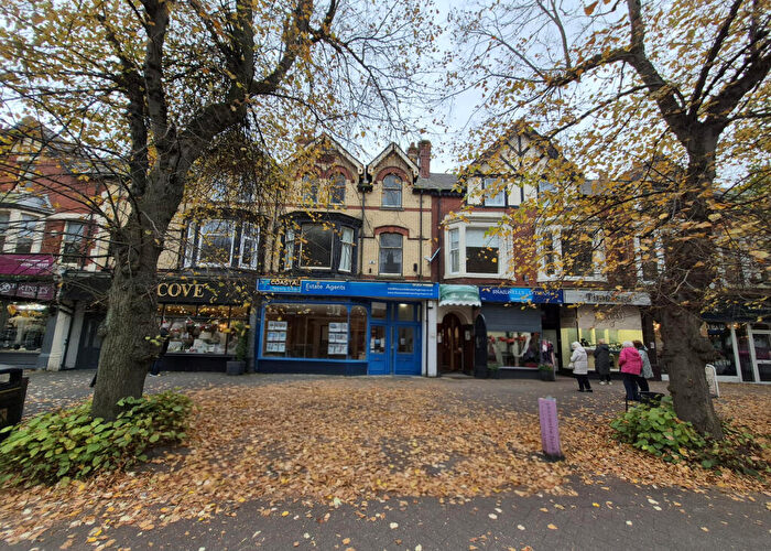 2 Bedroom Flat To Rent In Clifton Street, Lytham, FY8