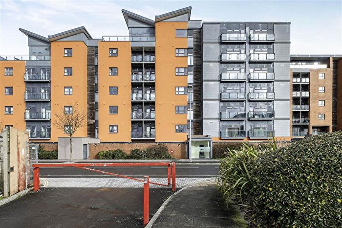 2 Bedroom Apartment To Rent In Altamar, Kings Road, Swansea, SA1