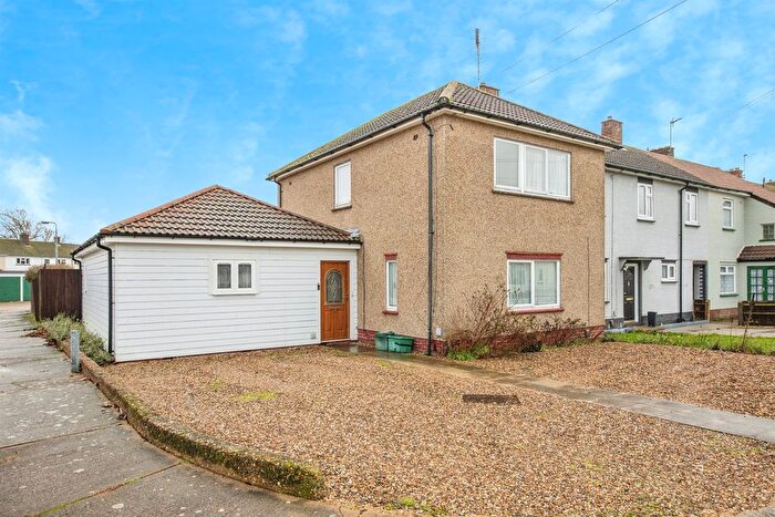 3 Bedroom End Terrace House For Sale In Rayner Road, Colchester, CO2