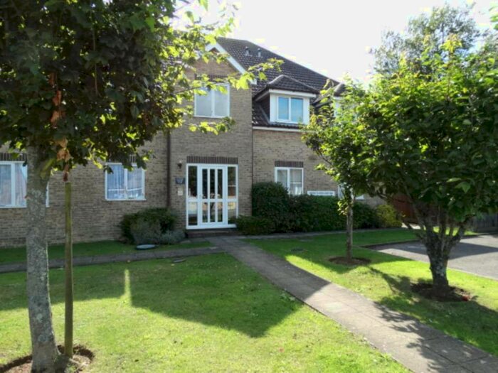 2 Bedroom Flat To Rent In Honey Crag Close, Polegate BN26