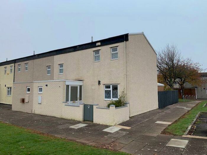 2 Bedroom End Of Terrace House To Rent In Shackleton Close, Barry, CF62