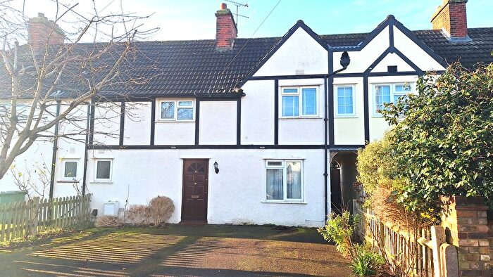3 Bedroom Terraced House To Rent In Hurst Lane, East Molesey, KT8