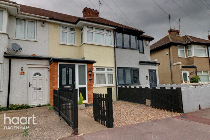 3 Bedroom Terraced House For Sale In Third Avenue, Dagenham, RM10