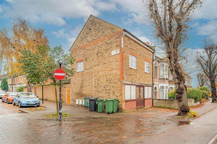 Property For Sale In Blackhorse Lane, London, E17