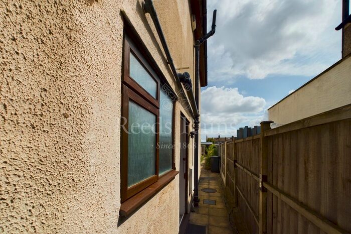 2 Bedroom Terraced House To Rent In St. Vincents Road, Dartford, Kent, DA1