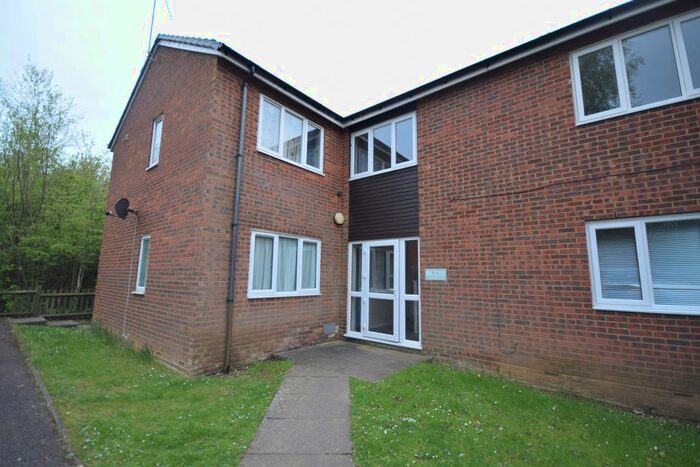 1 Bedroom Studio To Rent In Wheat Close, Sandridge, AL4
