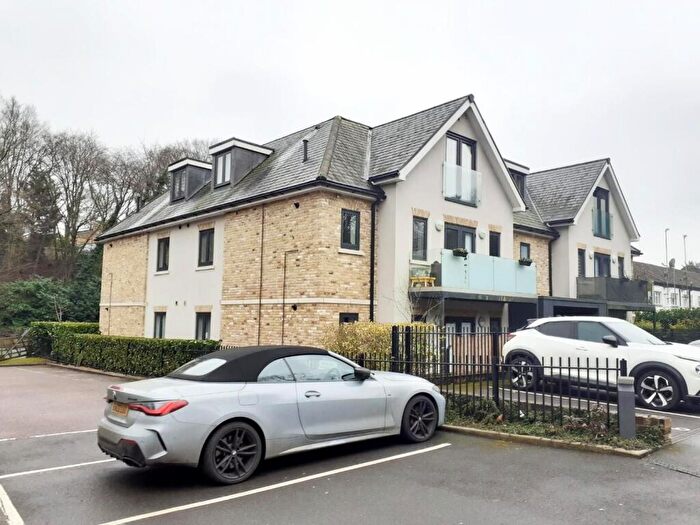 10 Bedroom Block Of Apartments For Sale In Great North Road, Welwyn, AL6