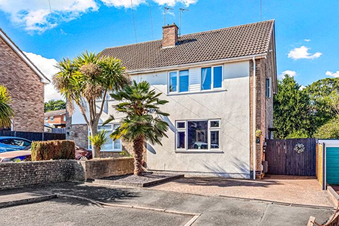3 Bedroom Semi-Detached House For Sale In Avery Drive, Markfield, LE67