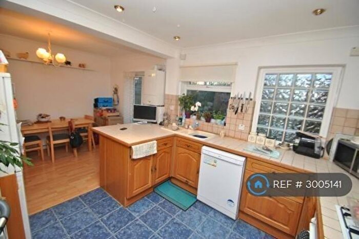 4 Bedroom Terraced House To Rent In Arundel Drive, Orpington, BR6