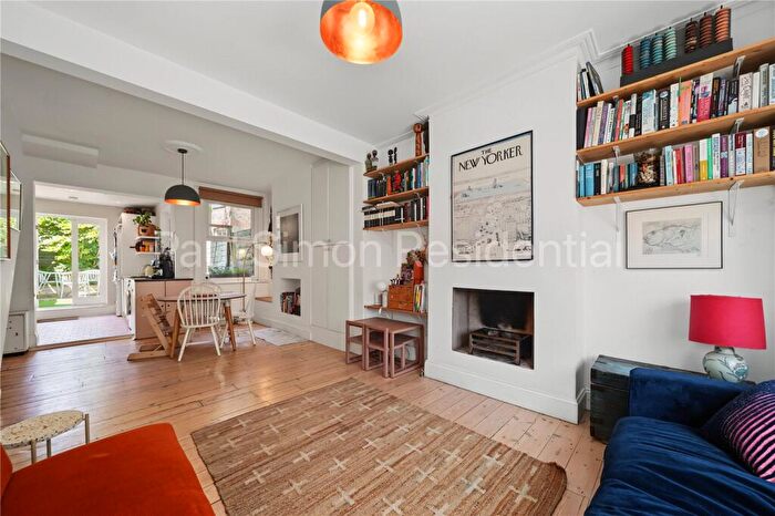 3 Bedroom Terraced House For Sale In Clonmell Road, London, N17