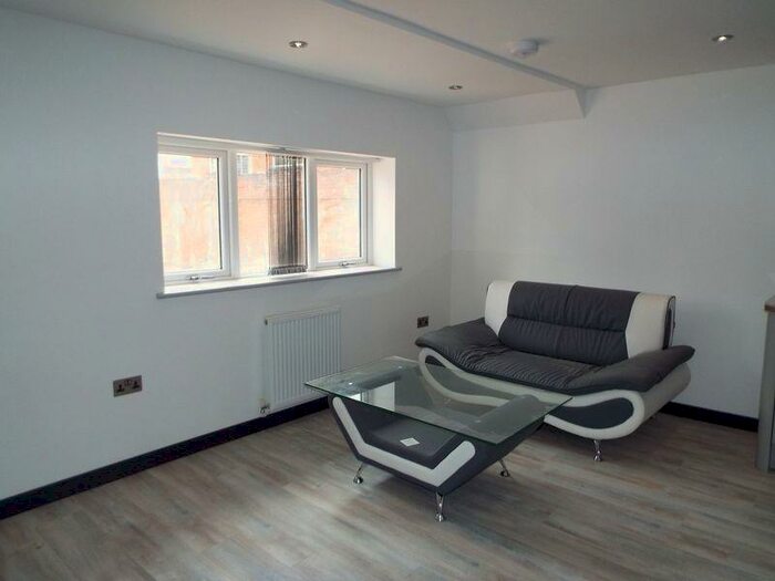 Studio To Rent In Hubert Road, Selly Oak, Birmingham, B29