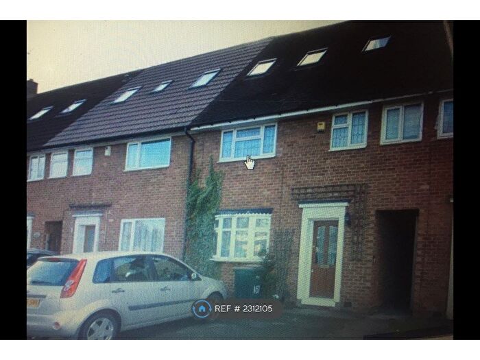 6 Bedroom Terraced House To Rent In Fletchamstead Highway, Coventry, CV4