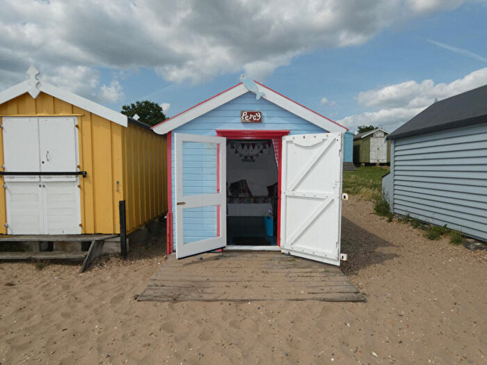 Chalet For Sale In Victoria Esplanade, CO5