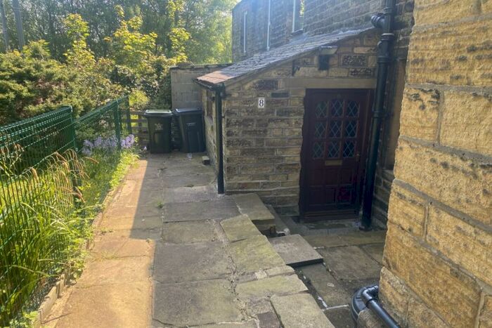 2 Bedroom Terraced House To Rent In Royd Lane, Keighley, BD20