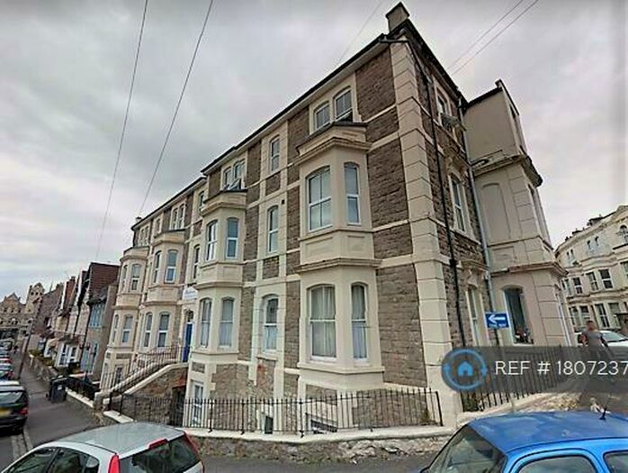 3 Bedroom Flat To Rent In Baymead Apartments, Weston-Super-Mare, BS23