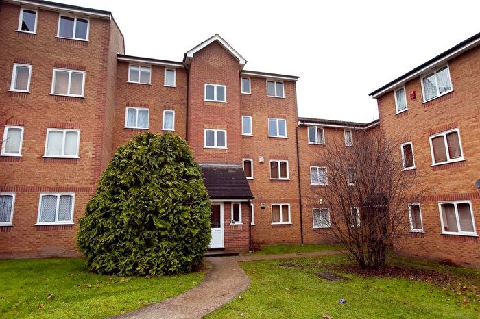 1 Bedroom Flat To Rent In Grinstead Road, London, SE8