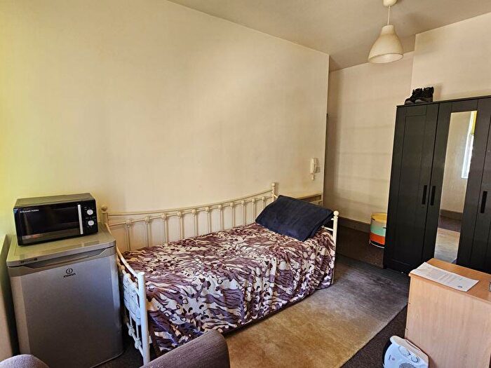 Studio To Rent In Station Road, Gloucester, GL1