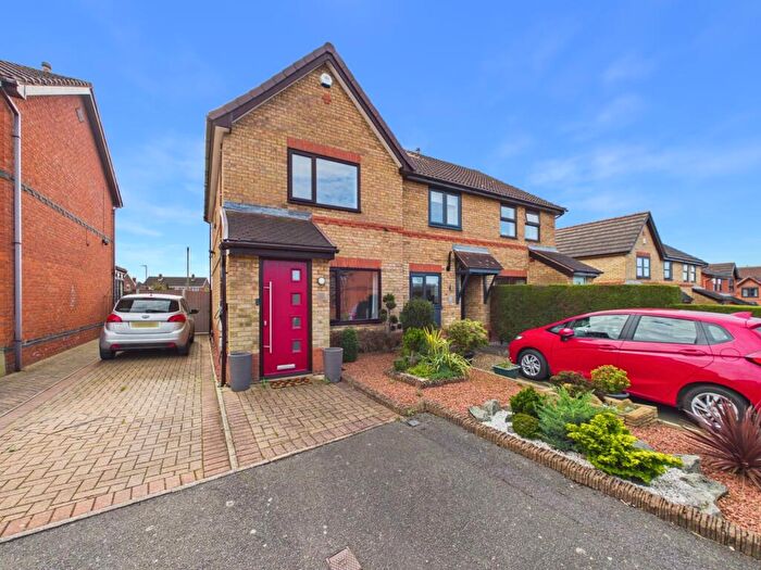 2 Bedroom End Of Terrace House For Sale In Gregory Close, Brimington, Chesterfield, Derbyshire, S43