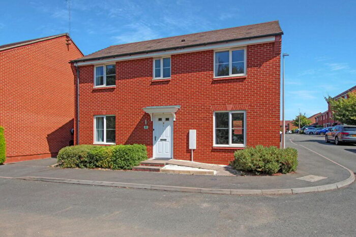 4 Bedroom Detached House For Sale In Dorrit Place, Rugby, CV21