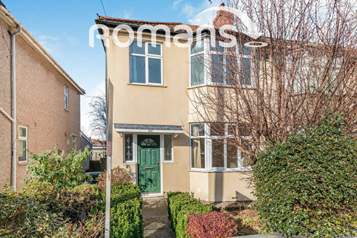 3 Bedroom Terraced House To Rent In Southmead Road, Westbury-on-Trym, Bristol, BS10