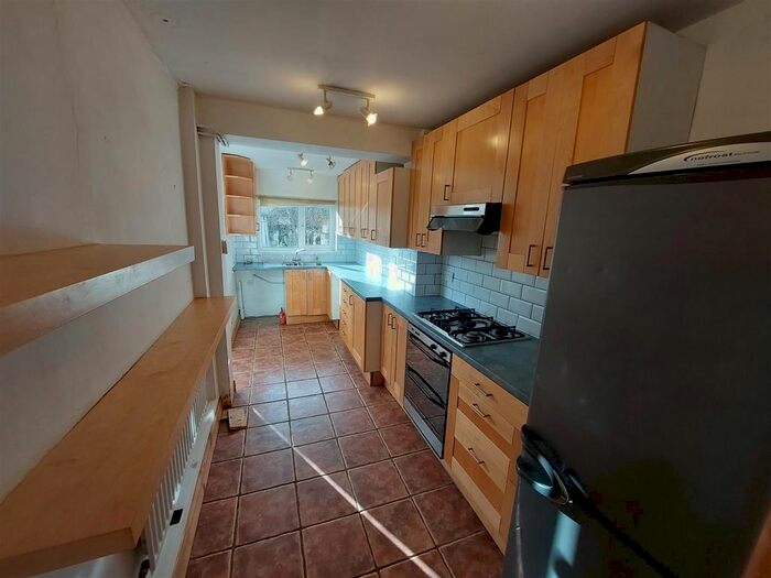 2 Bedroom Property To Rent In Andrews Road, Llandaff North, Cardiff, CF14