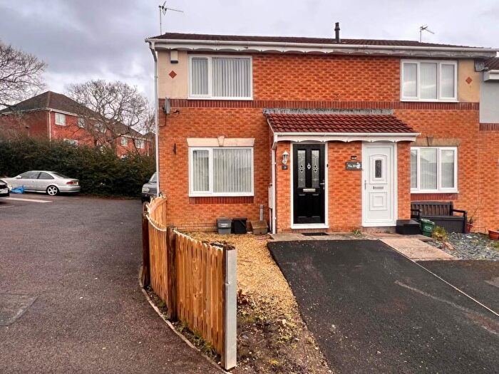 2 Bedroom House To Rent In Trem Powys, Barry, Vale Of Glamorgan, CF63