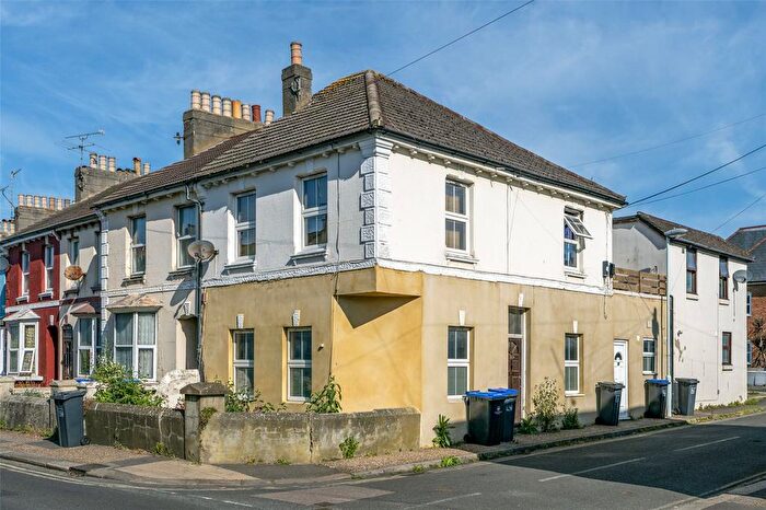 1 Bedroom Flat To Rent In Tarring Road, Worthing, Worthing, BN11
