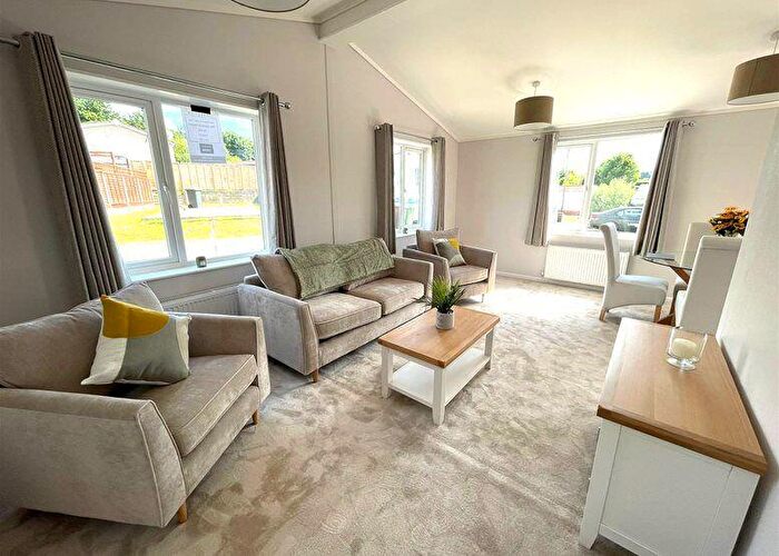 2 Bedroom Park Home For Sale In Seaton Road, Angus, DD11