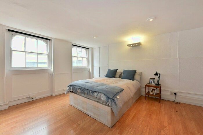 Studio To Rent In Duke Street, Marylebone, W1U