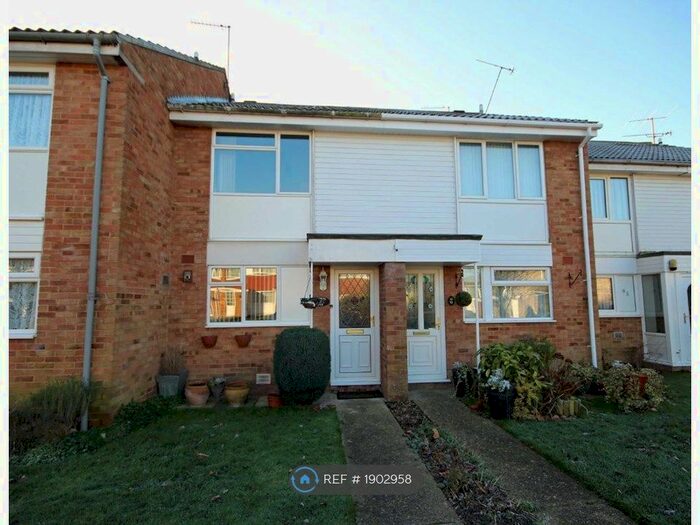 2 Bedroom Terraced House To Rent In Wordsworth Road, Hamton, TW12
