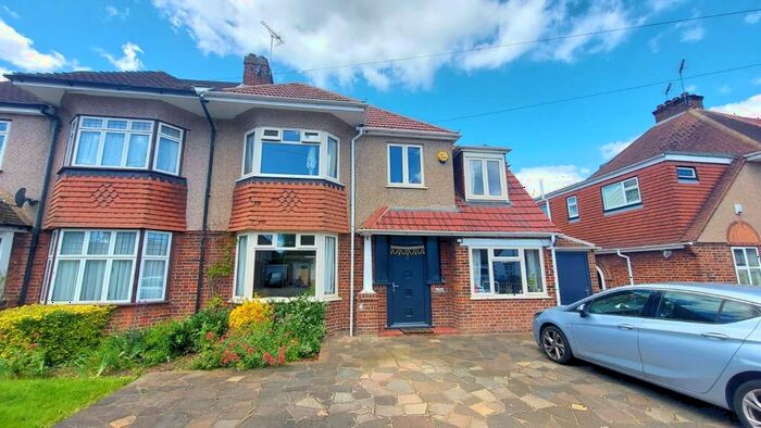 4 Bedroom Semi-Detached House To Rent In Rosecroft Walk, Pinner, Greater London, HA5