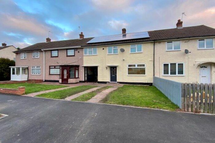 3 Bedroom Property To Rent In Brook Meadow Road, Birmingham B34