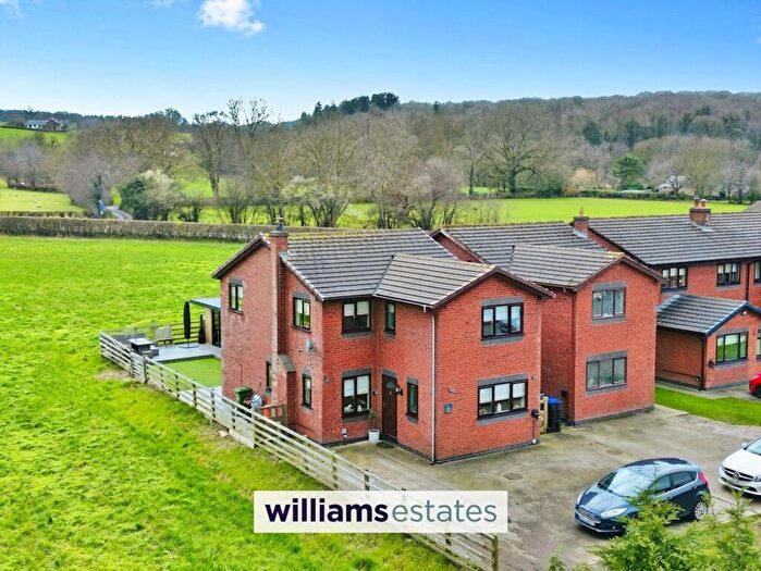 4 Bedroom Detached House For Sale In Maes Derw, Rhewl, LL15