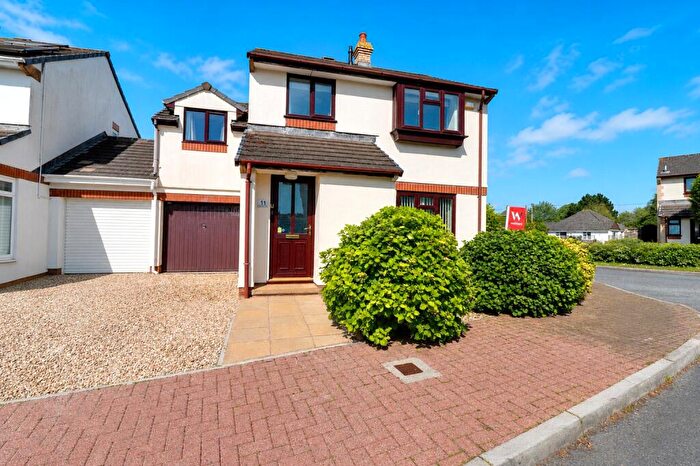 4 Bedroom Link Detached House For Sale In Convent Close, Barnstaple, Devon, EX32