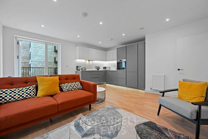 2 Bedroom Flat To Rent In Watson House, Accolade Avenue, Southall, UB1