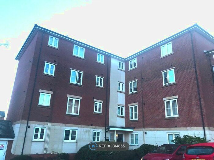 2 Bedroom Flat To Rent In Dixon Close, Redditch B97